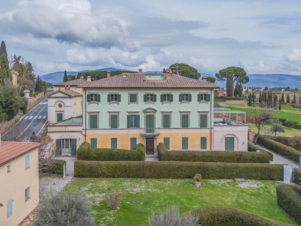 Appartamento a Cortona in Via Galileo Galilei - Foto 3