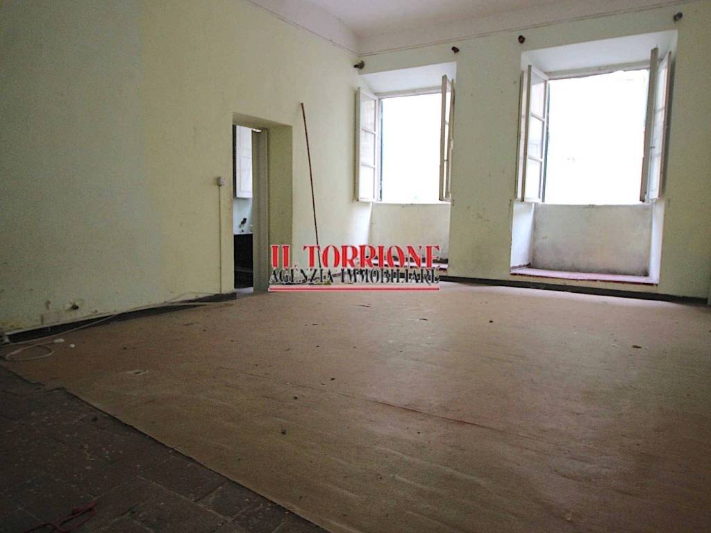 Appartamento a Pescia in Piazza Giuseppe Mazzini - Foto 2