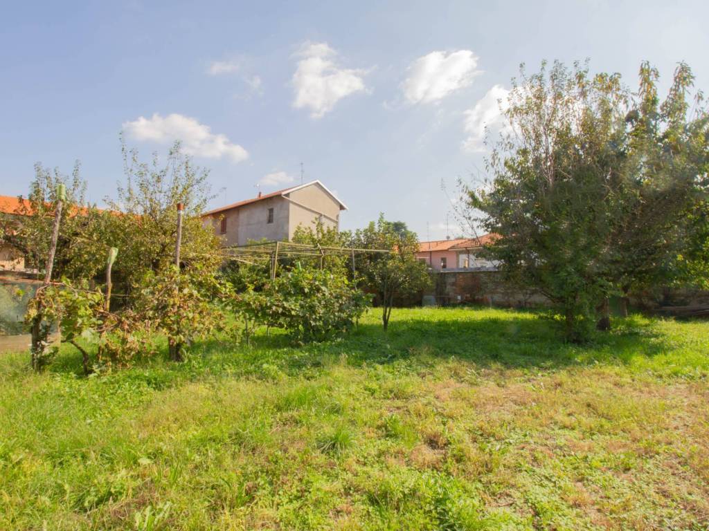 Terreno a Gorla minore in Via Volta, 50 - Foto 3
