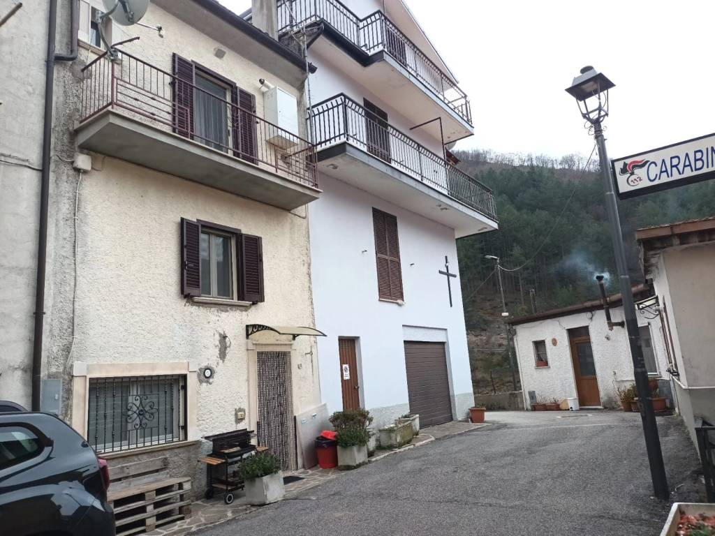Casa indipendente a Vallepietra in Via 3 Novembre - Foto 2