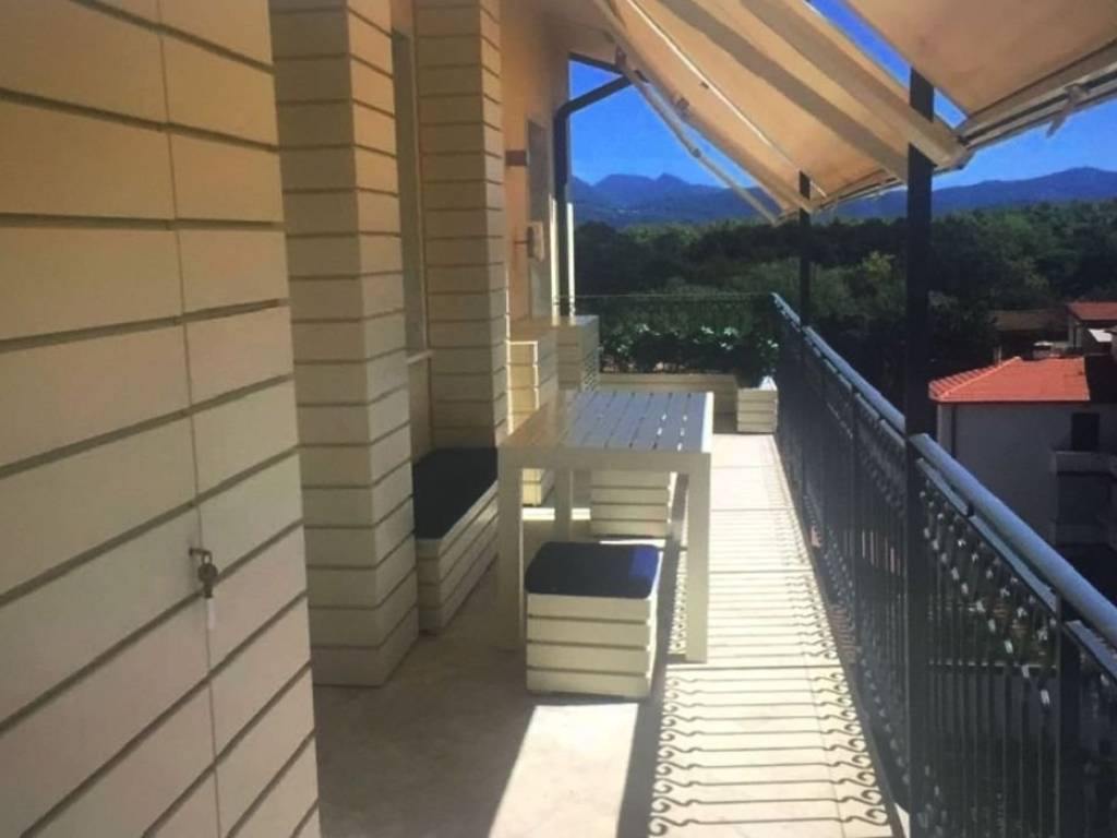 Attico / mansarda a Viareggio in Viale Giosuè Carducci - Foto 3
