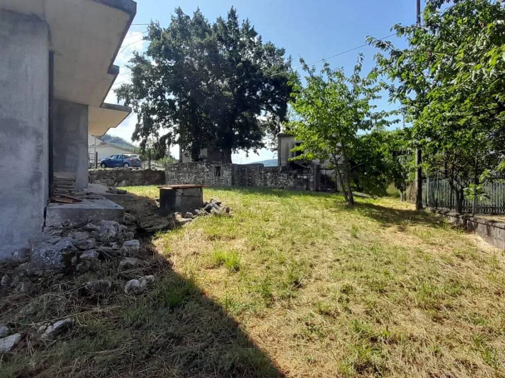 Villa a Roccasicura in Piazza Sant'Antonio - Foto 5