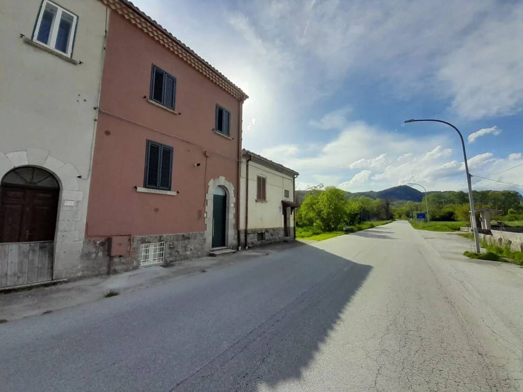 Villa a San pietro avellana in Sp87, 5 - Foto 2