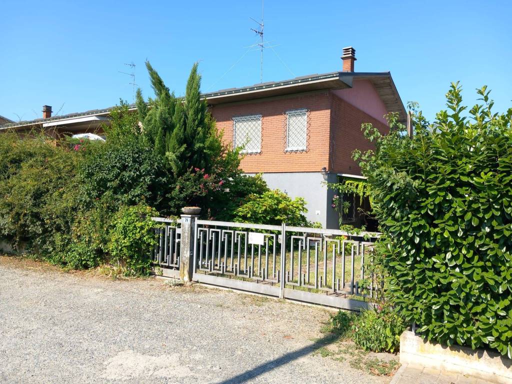 Villa a Alessandria in Via del Progresso - Foto 3
