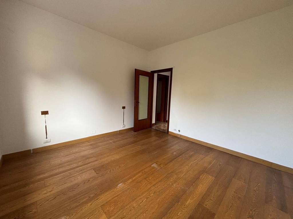 Appartamento a Cantù in Via Vittorio Vergani - Foto 4