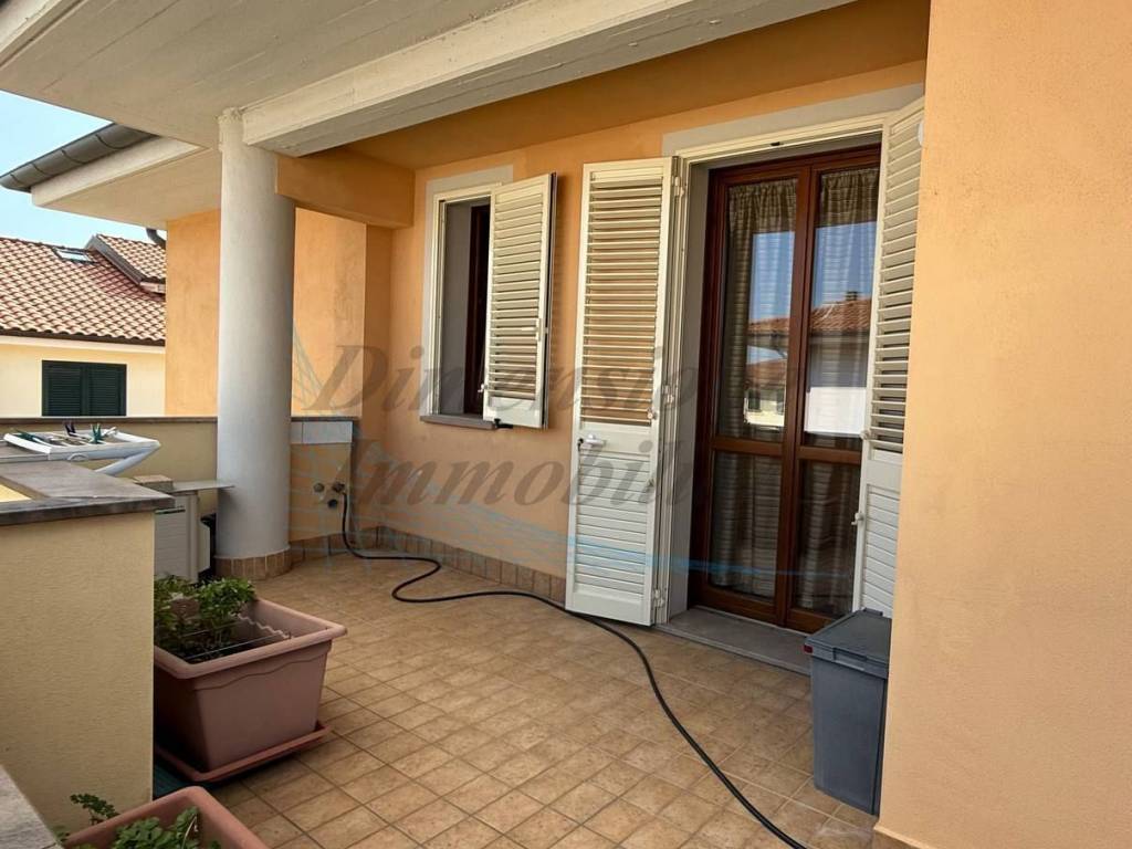 Appartamento a Rosignano marittimo in Via Salvatore di Giacomo - Foto 2
