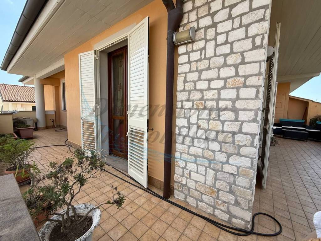Appartamento a Rosignano marittimo in Via Salvatore di Giacomo - Foto 3