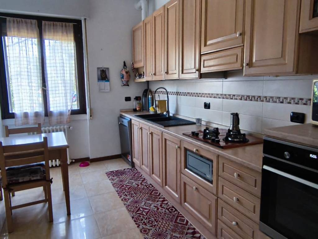 Appartamento a Merate in Viale Giuseppe Verdi, 121 - Foto 5