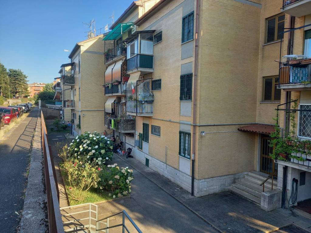 Appartamento a Genzano di roma in Via Lazio, 5 - Foto 2