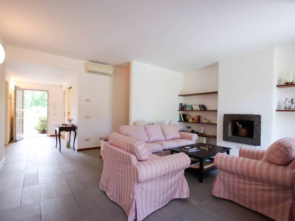 Villa a Bogogno in via Sant'Isidoro , 1 - Foto 4