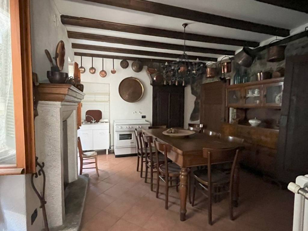 Casa indipendente a Alta valle intelvi in Via Cerasola, 1 - Foto 5