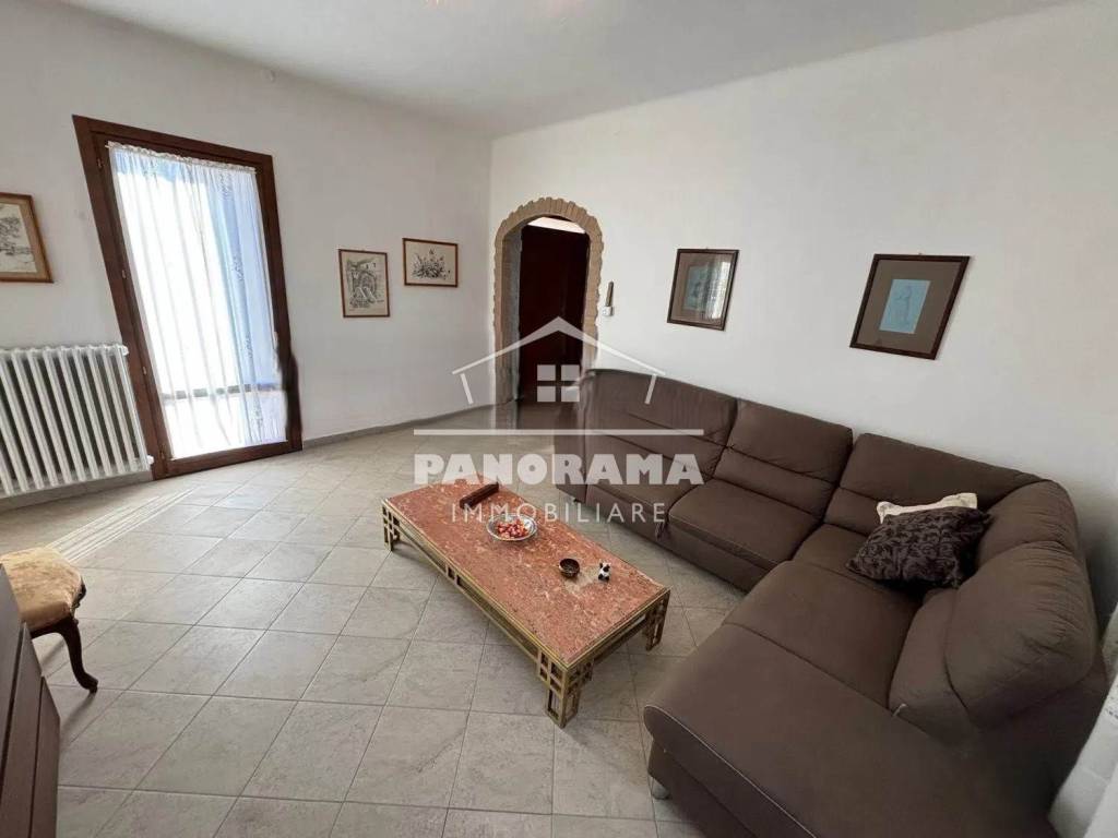 Appartamento a Tavullia in Fraz Belvedere -via Parrocchiale , 16 - Foto 5
