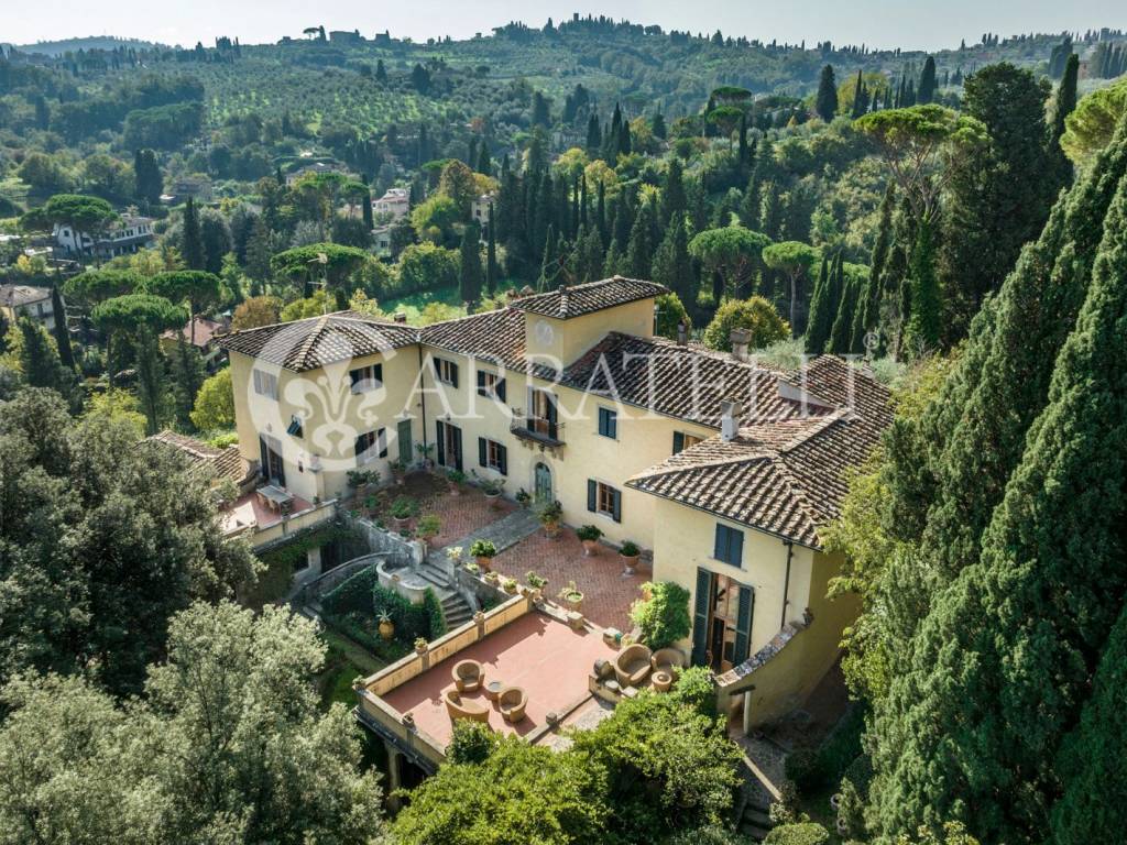 Villa a Firenze in Via Michelangiolo, 10 - Foto 2