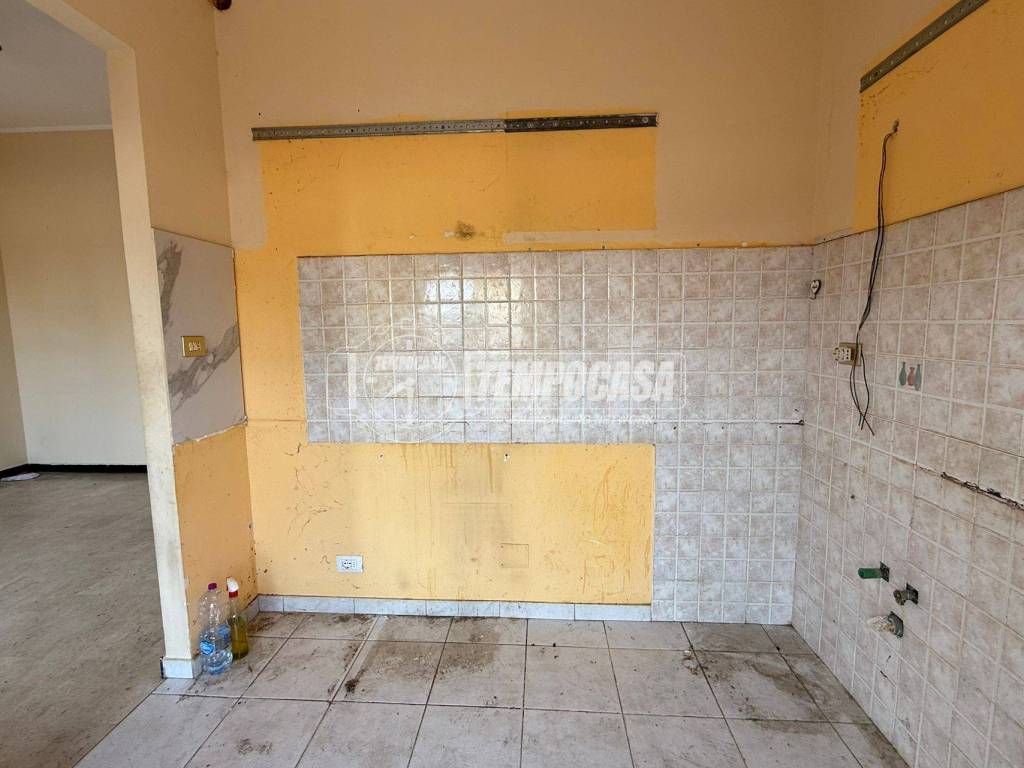 Appartamento a Asti in Via Sant'Evasio 63 - Foto 4