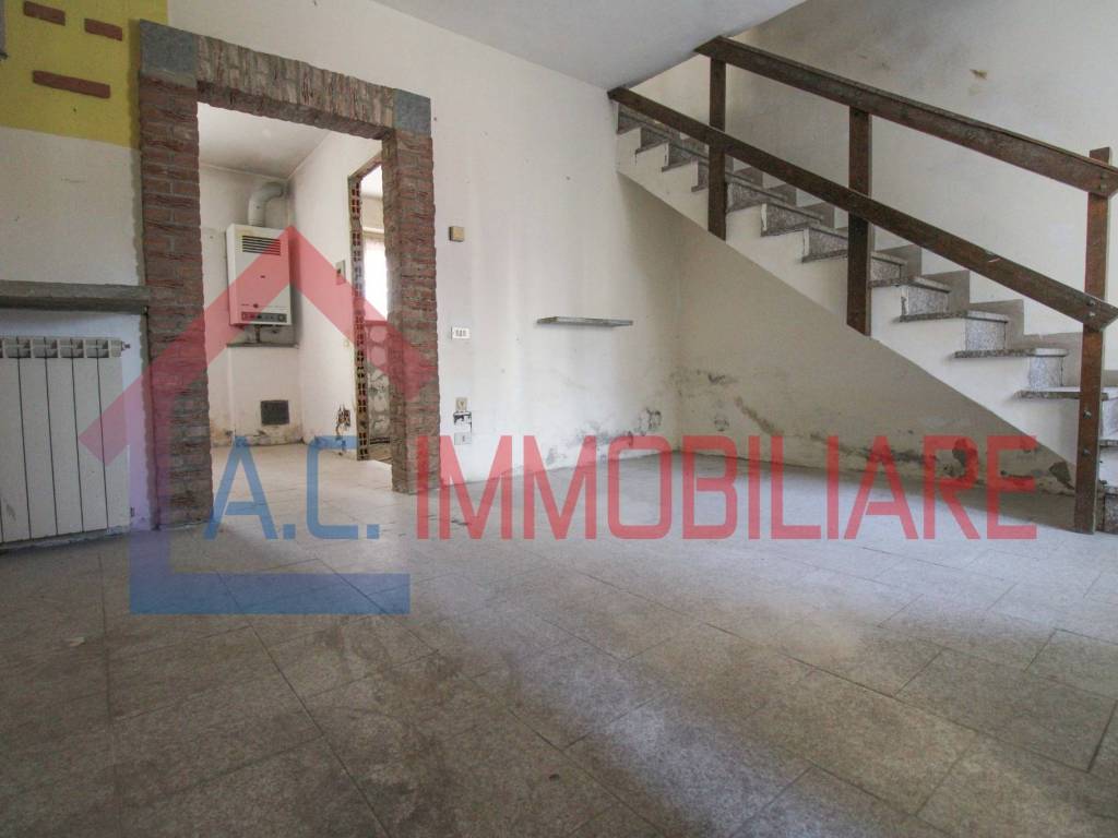 Appartamento a Sumirago in Vicolo Pozzo, 10 - Foto 3