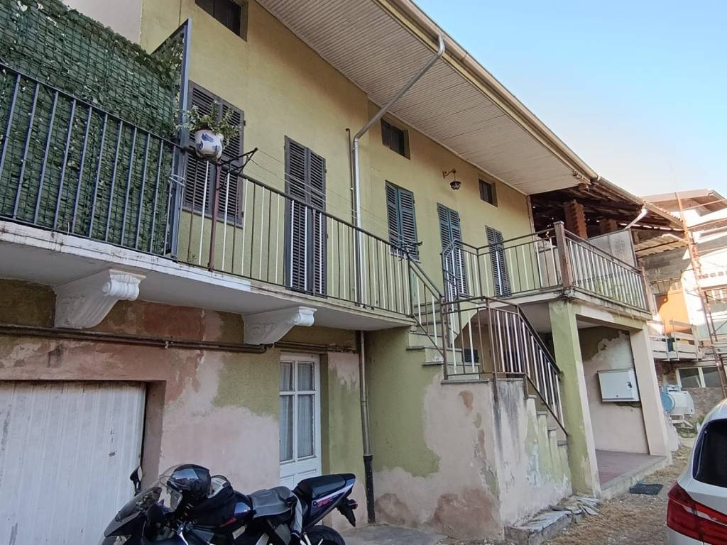 Villa a Cossato in Via Martiri della Libertà, 57 - Foto 2