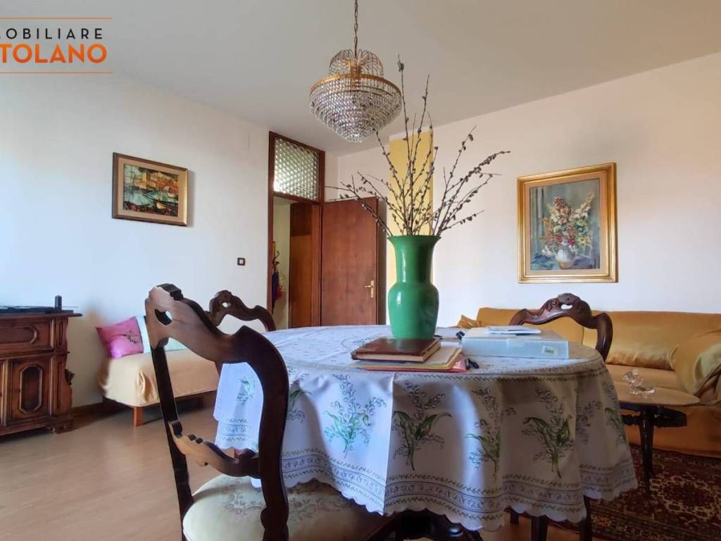 Appartamento a Monfalcone in via Mazzini, 3 - Foto 2