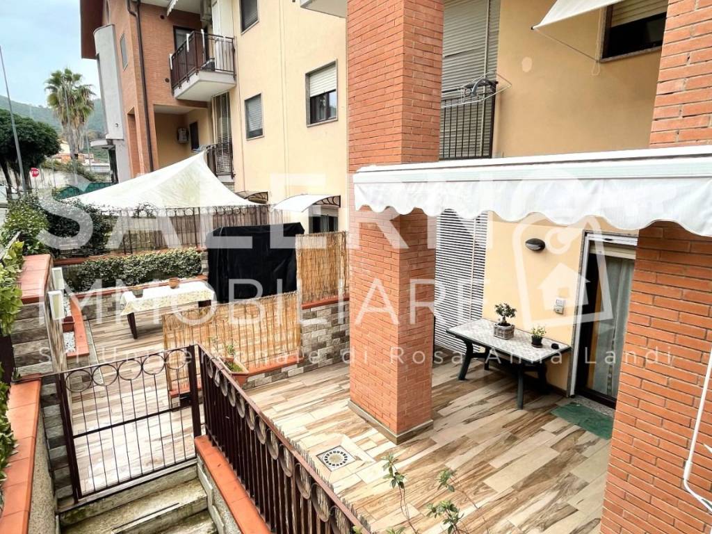 Appartamento a Salerno in Via Elvira Coda Notari - Foto 2