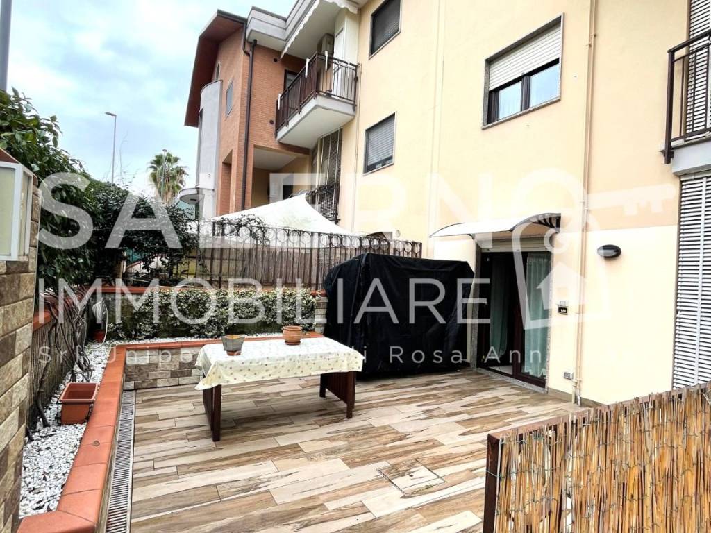 Appartamento a Salerno in Via Elvira Coda Notari - Foto 3