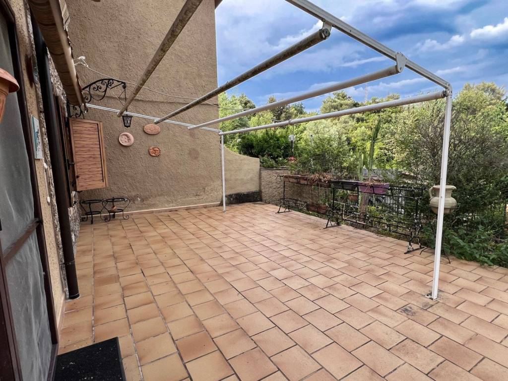 Villa a San giovanni a piro in Via Barbarola - Foto 3
