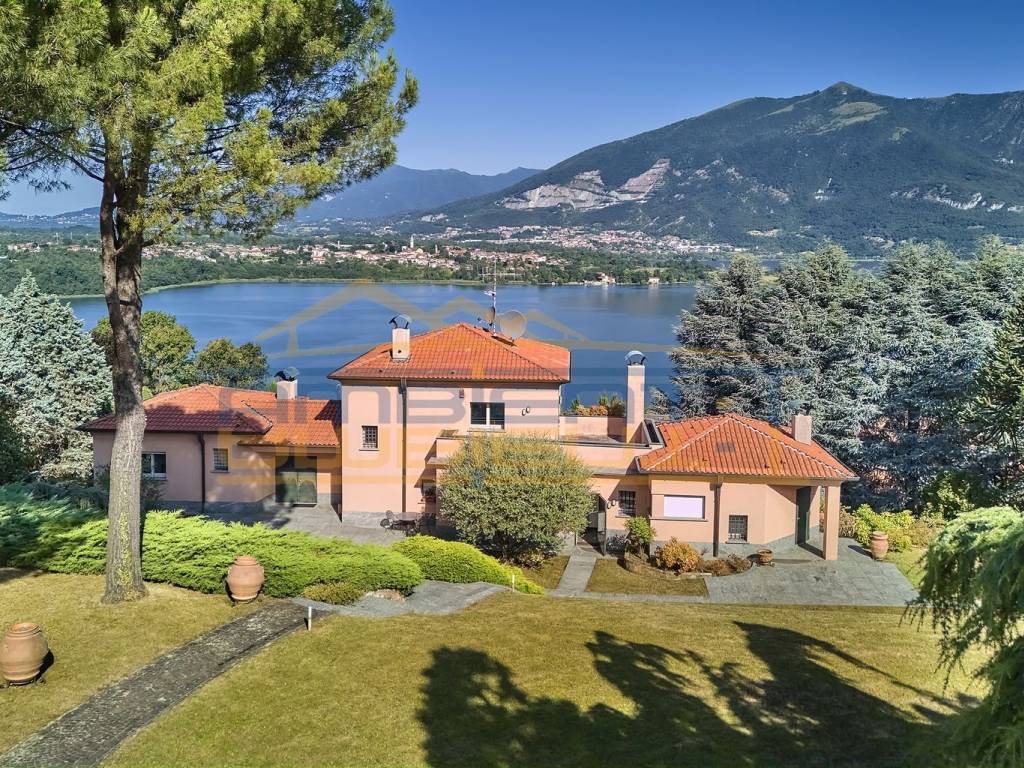 Villa a Oggiono - Foto 2