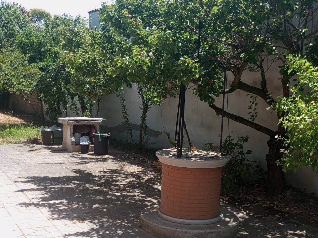 Villa a Aprilia in Via Amatore Sciesa - Foto 4