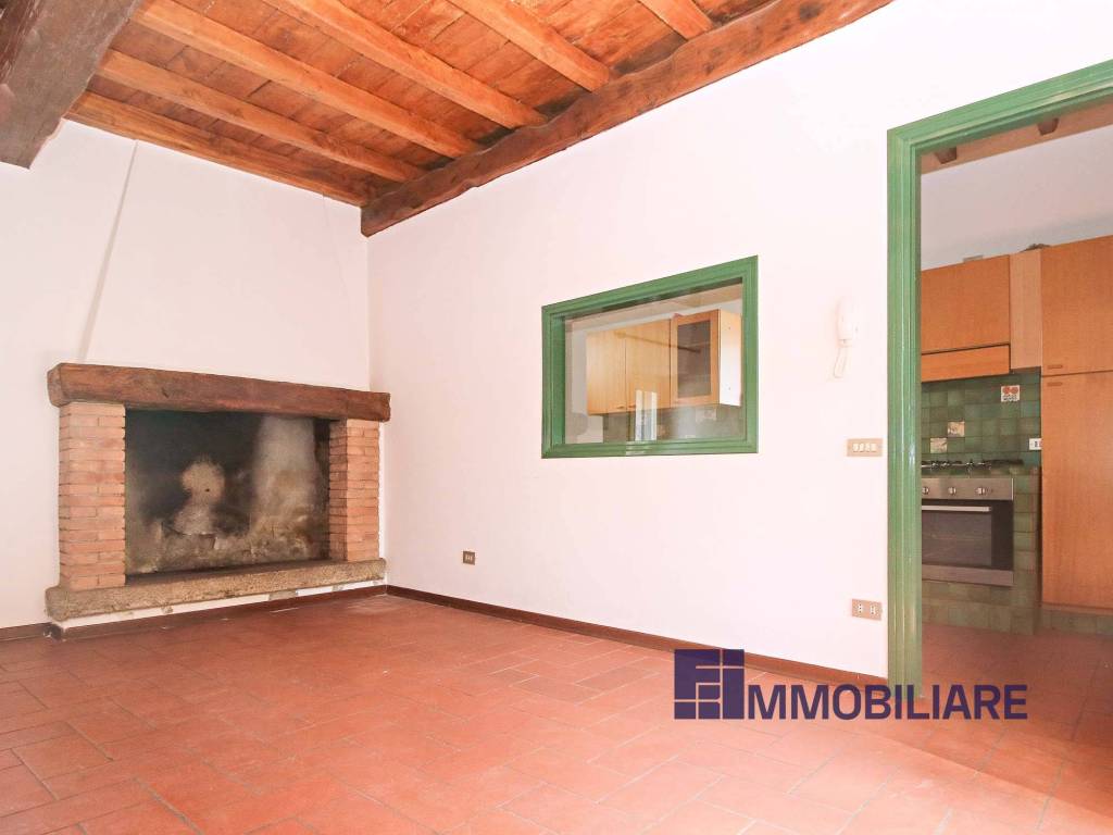 Casa indipendente a Angera in Via Bruschera - Foto 4