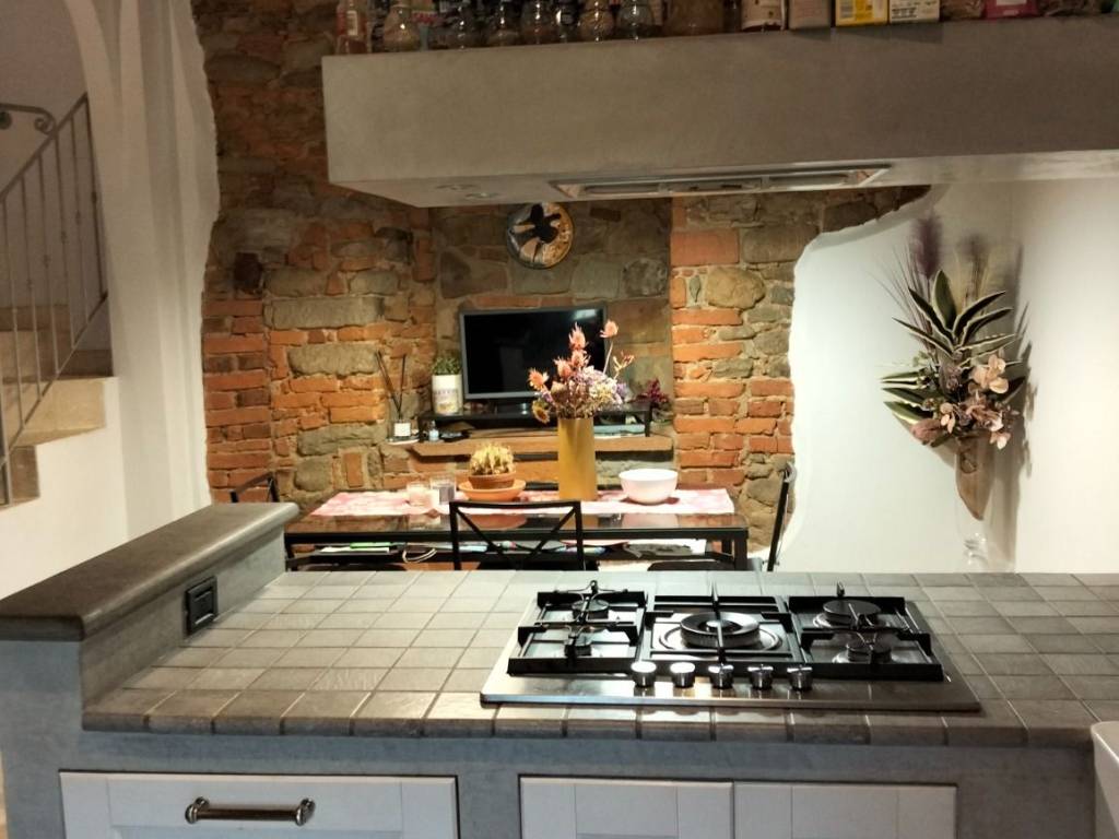 Appartamento a Castelfranco piandisco in Piazza Piero della Francesca - Foto 5