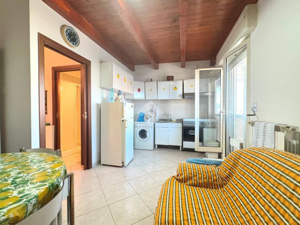 Appartamento a Barletta in Via Tommaso Passero, 28 - Foto 4