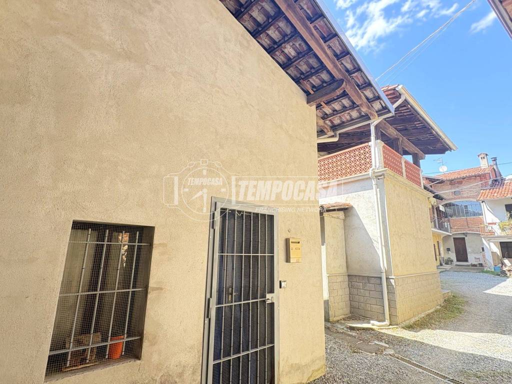 Casa indipendente a Cossato in Via Fecia di Cossato - Foto 2