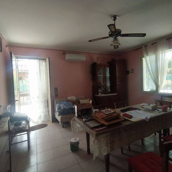 Villa a Minturno in VIA BETTINO CRAXI - Foto 5
