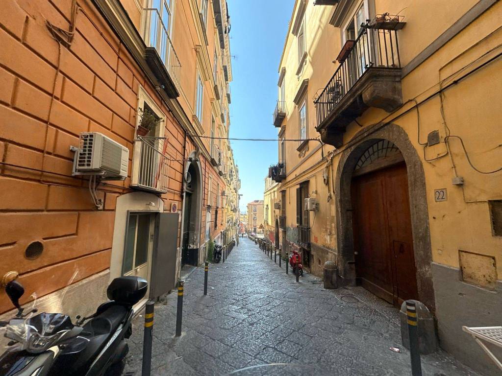 Appartamento a Napoli in Vico Lungo Pontecorvo - Foto 1