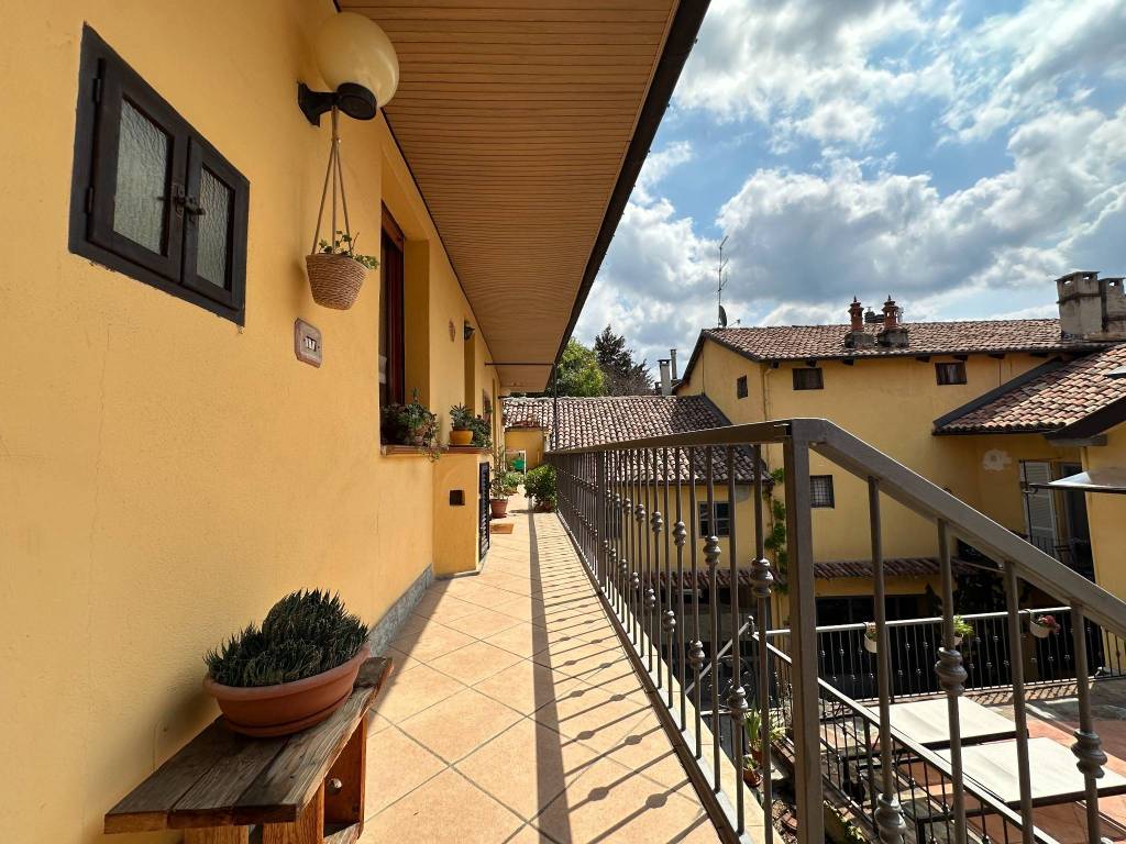 Villa a Canelli in Via Pietro Micca - Foto 2