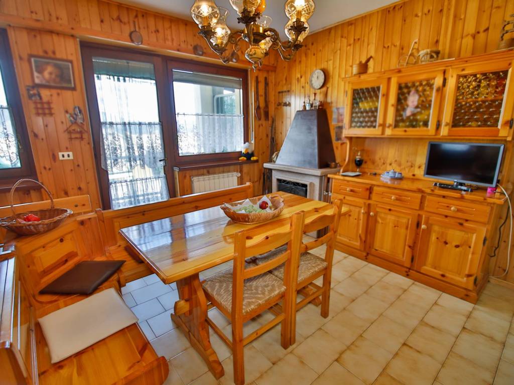 Appartamento a Bagnolo piemonte in Via Cave, 606 - Foto 4