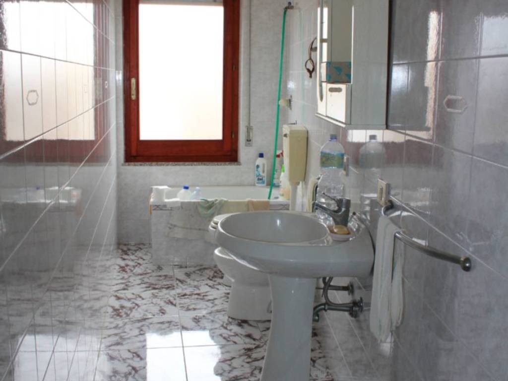 Casa indipendente a Decimoputzu in Via Sant'Isidoro - Foto 3
