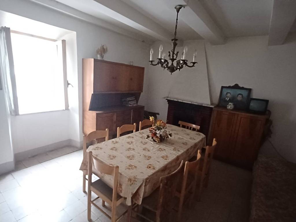 Appartamento a Maenza in Via Circonvallazione - Foto 3