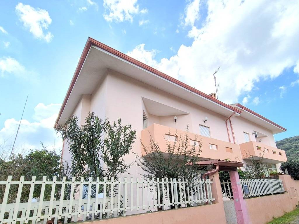 Villa a Carbonia in Sirai - Foto 2