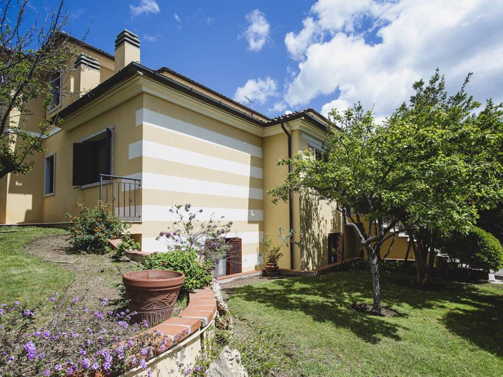 Villa a Olbia in Via Enrico Berlinguer, 13 - Foto 2
