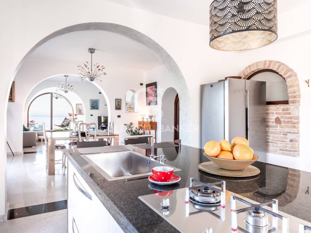 Villa a Tortoreto in Via Panoramica - Foto 5
