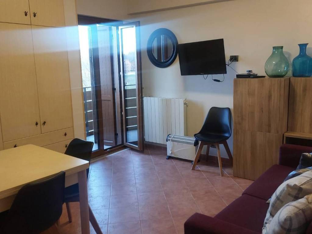 Appartamento a Rocca di mezzo in Via dell'Acqua Savia - Foto 4