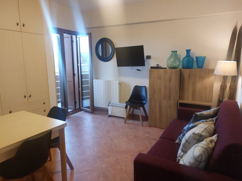 Appartamento a Rocca di mezzo in Via dell'Acqua Savia - Foto 5
