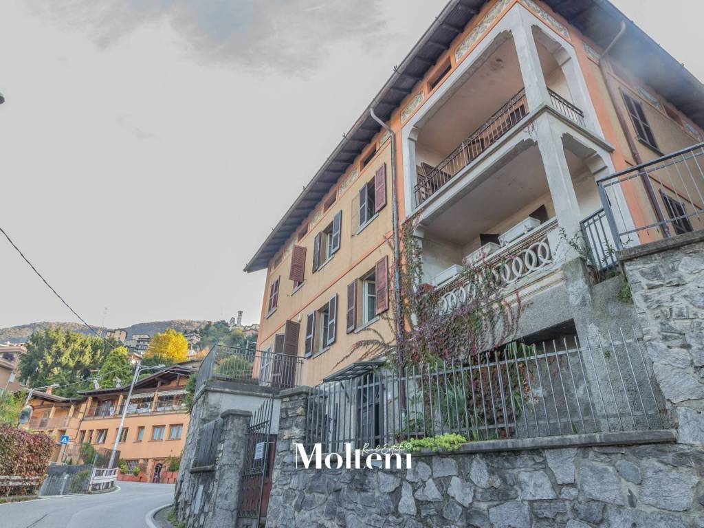 Villa a Bellano in Via Novareno, 12 - Foto 3