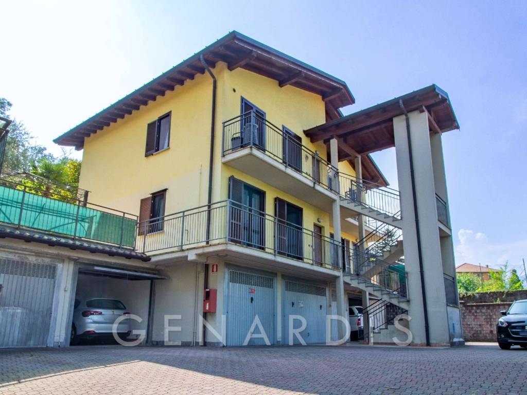 Appartamento a Germignaga in Via Stehli - Foto 2