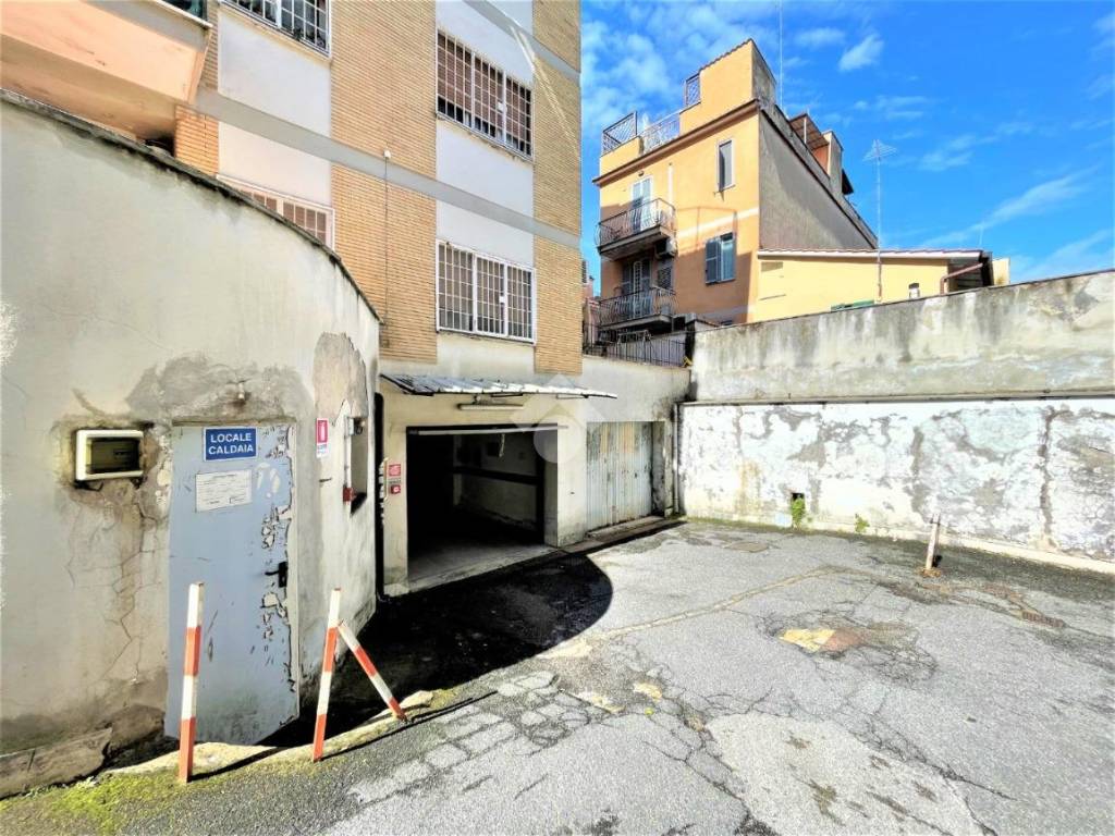 Box / garage a Roma in Via Dego, 31 - Foto 4