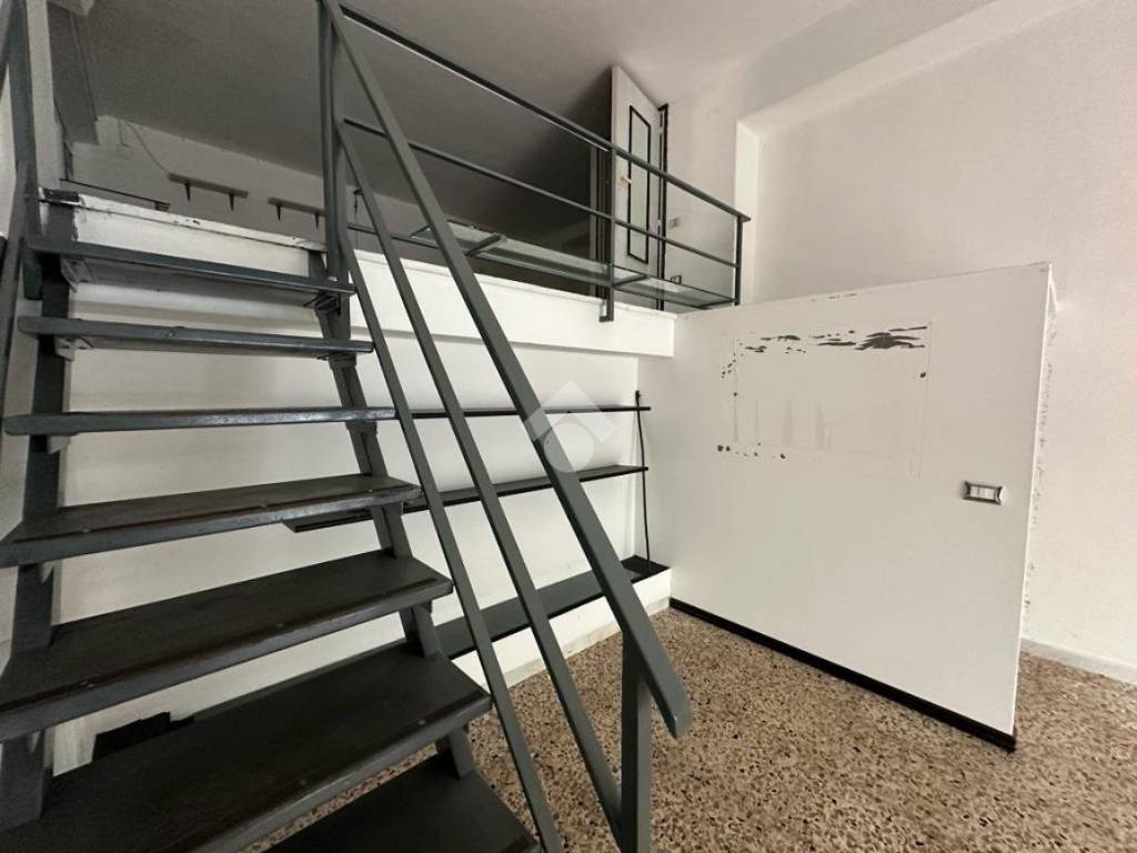 Box / garage a Crotone in Via panella, 212 - Foto 4