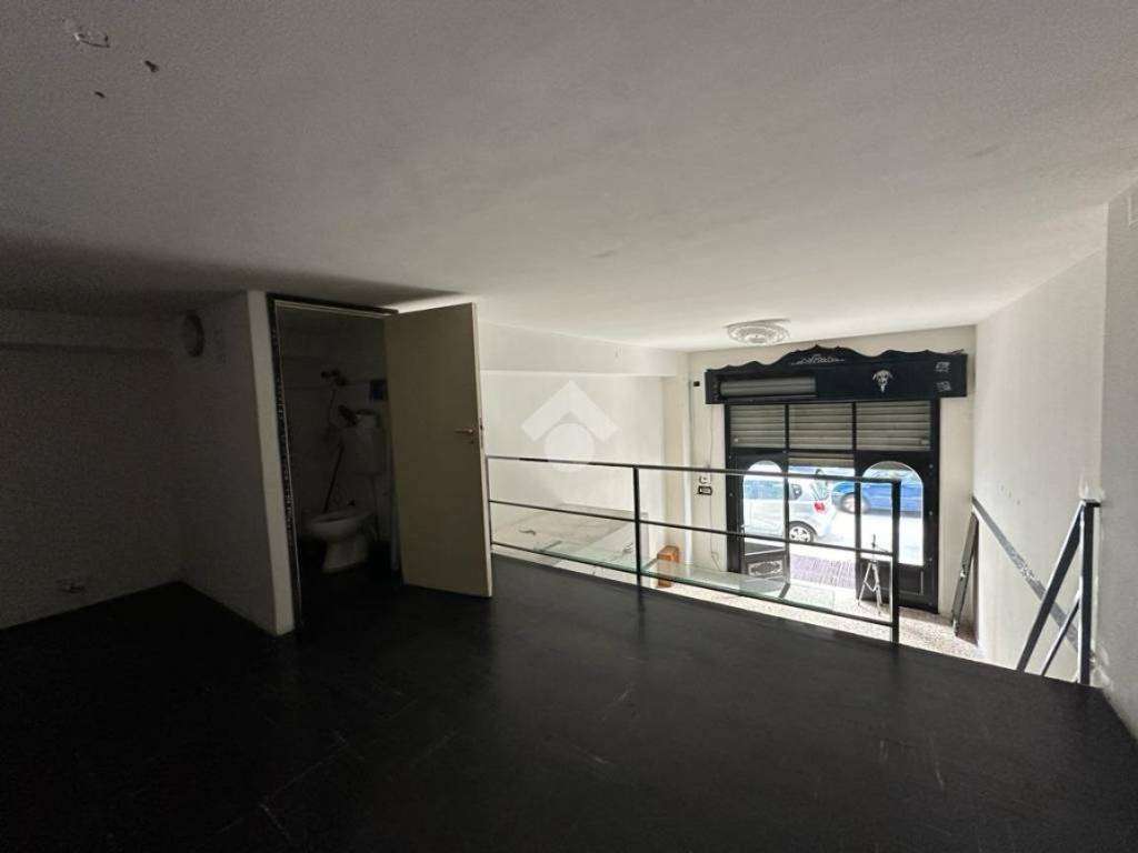Box / garage a Crotone in Via panella, 212 - Foto 5