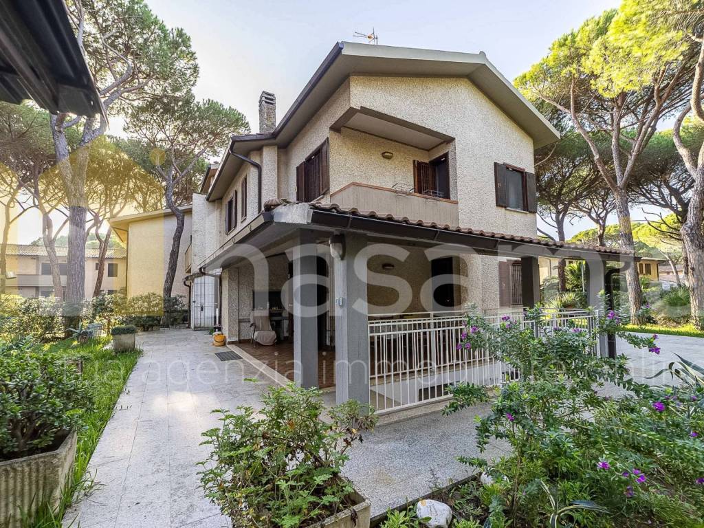 Villetta a schiera a Grosseto in Via della Tinca - Foto 3