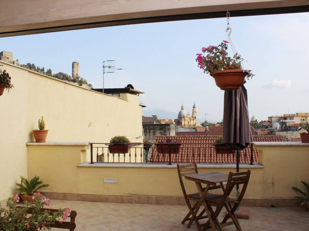 Villa a Maddaloni in Via Belvedere - Foto 4
