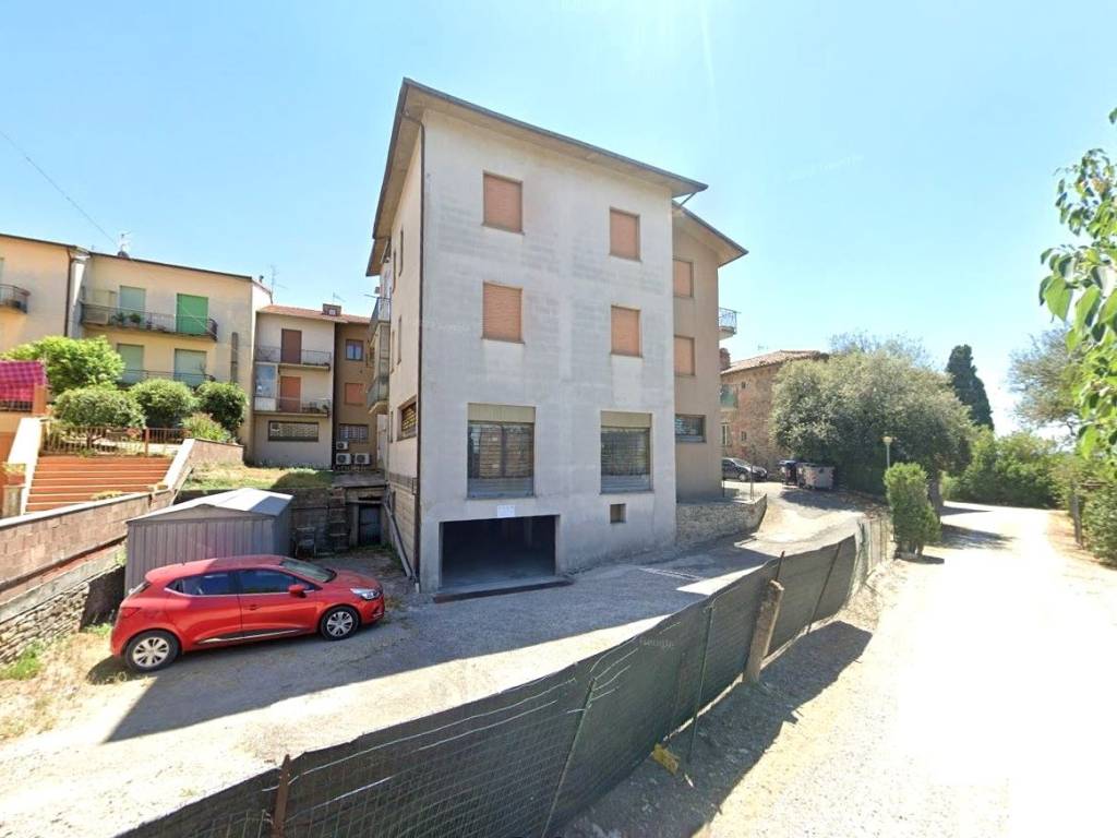 Appartamento a Cortona in Via Alessandro Manzoni - Foto 3