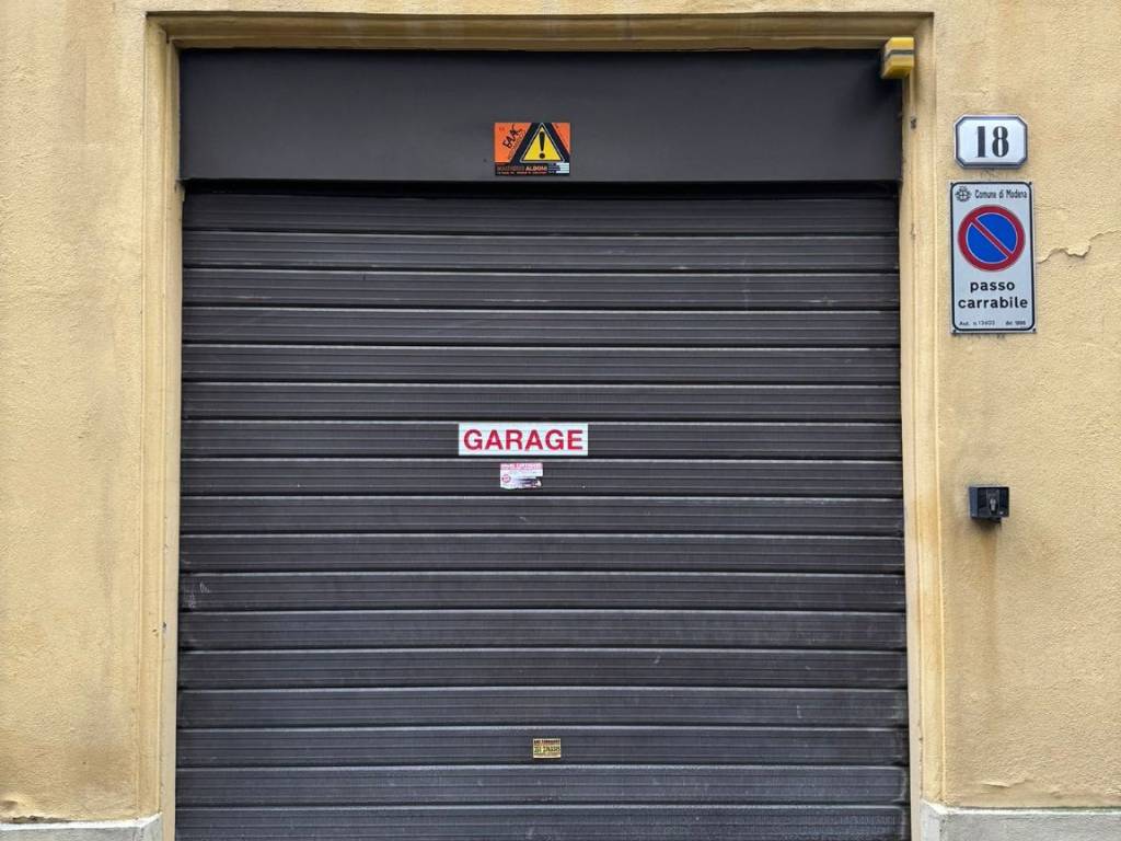 Box / garage a Modena in Corso Vittorio Emanuele II - Foto 2